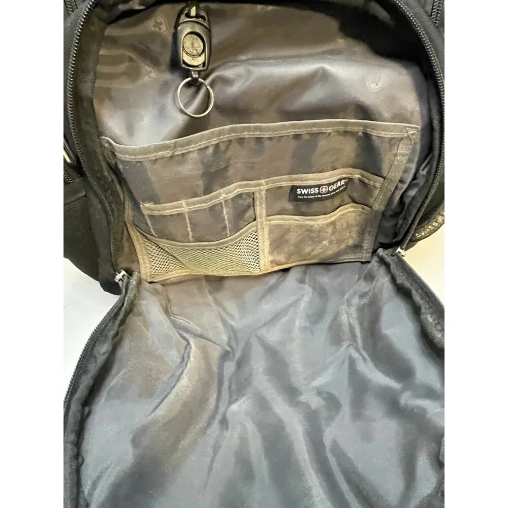 Swiss Gear padded laptop bag 20